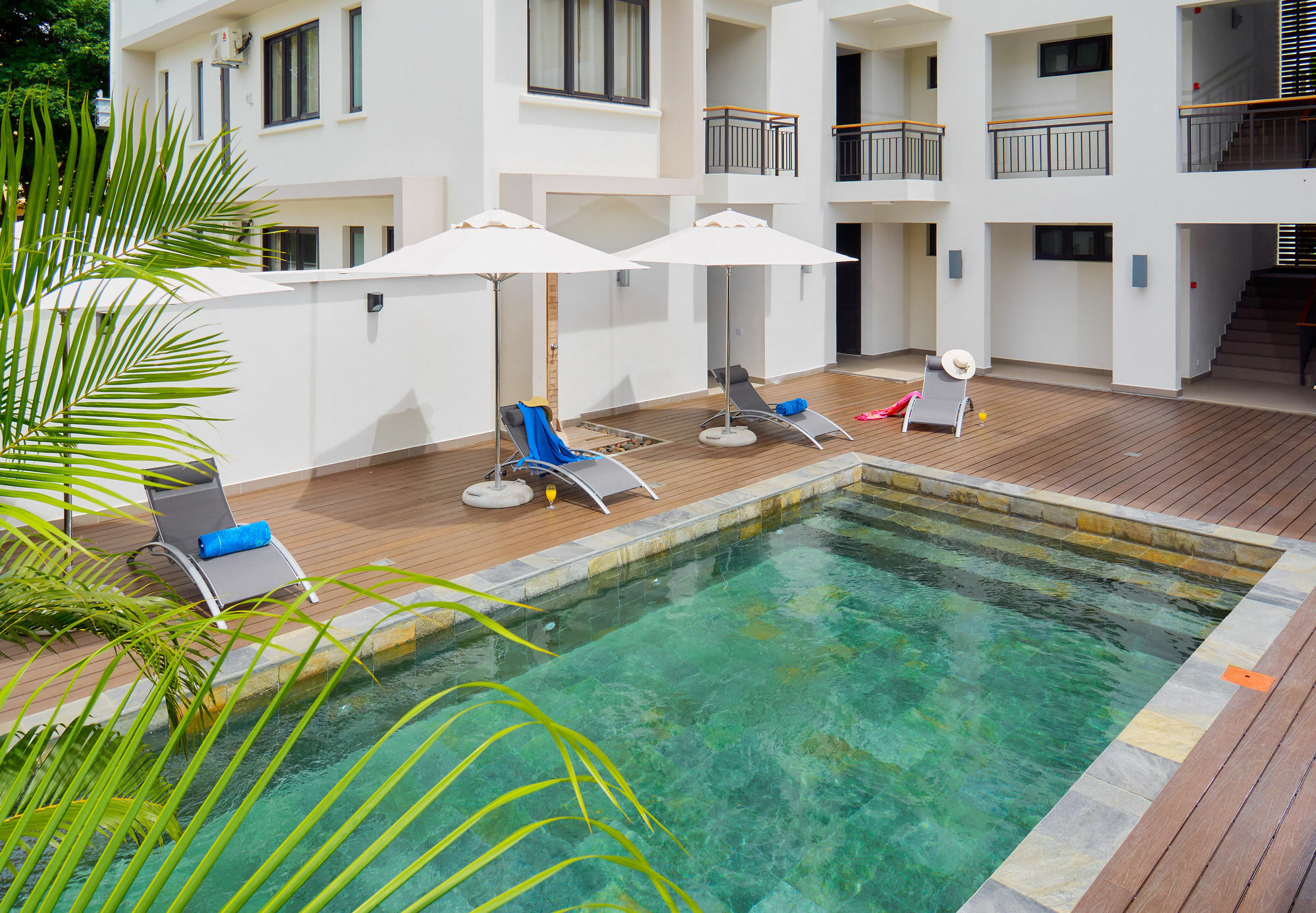 Liberty Drive Apartments & Penthouses By Lov Trou aux Biches Buitenkant foto